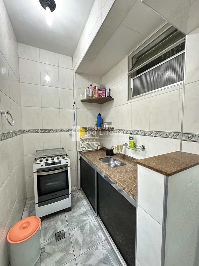 Apartamento em Mongaguá, no bairro Centro
