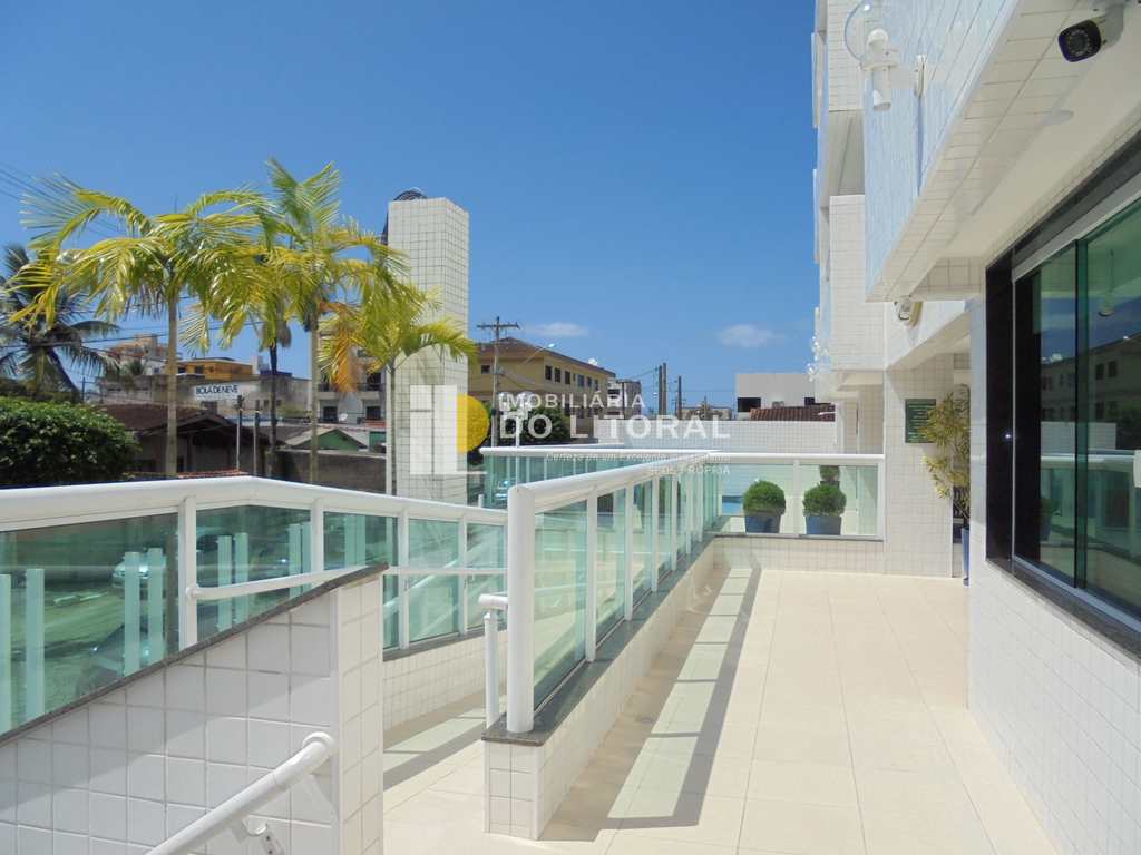 Apartamento em Mongaguá, no bairro Centro