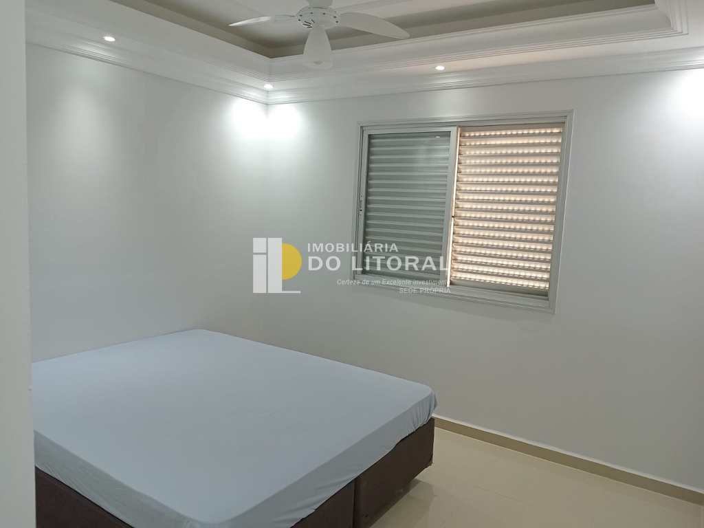 Apartamento em Mongaguá, no bairro Vila Atlântica