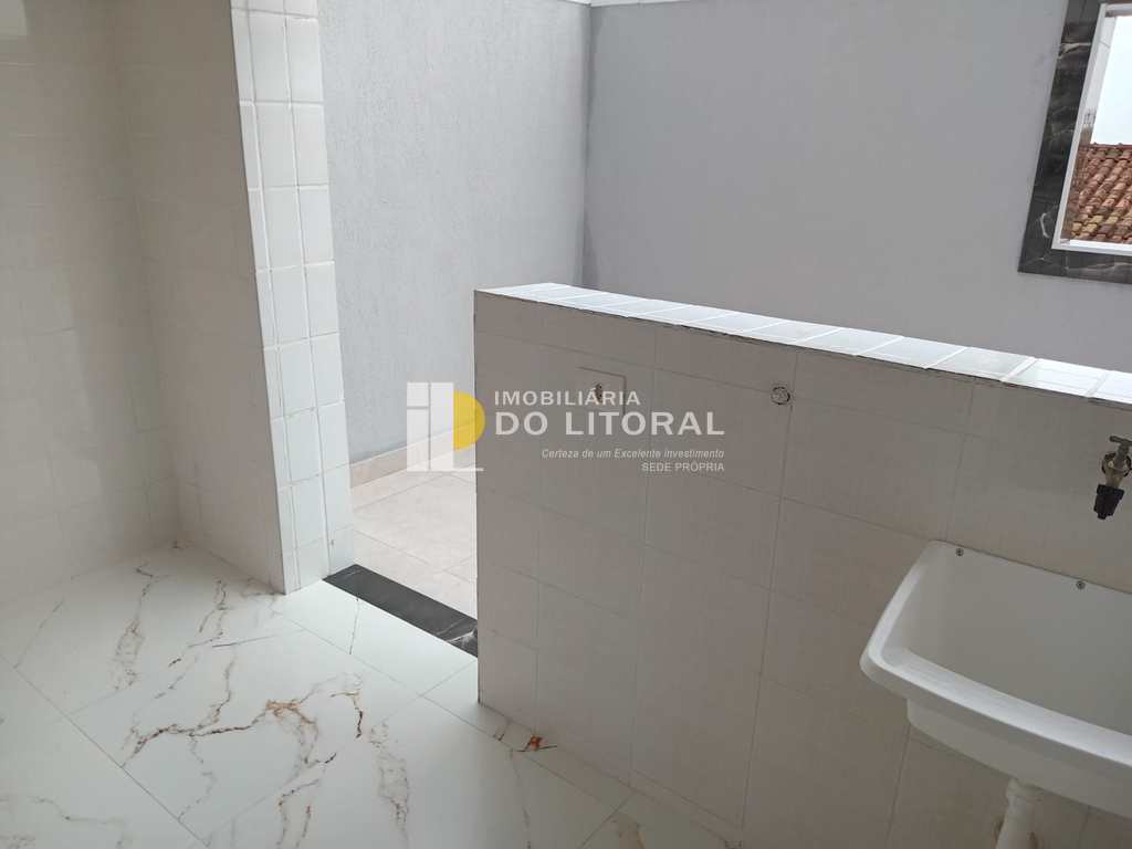 Apartamento em Mongaguá, no bairro Vila Atlântica