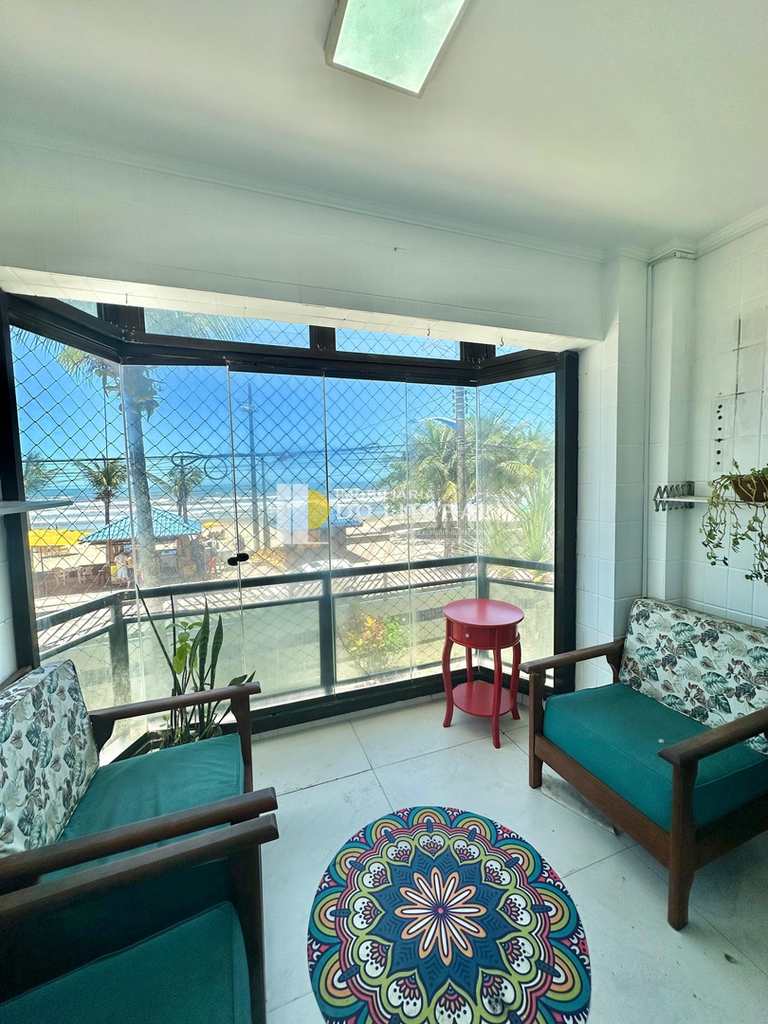 Apartamento em Mongaguá, no bairro Centro