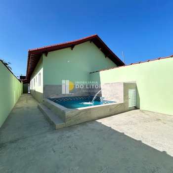 Casa em Mongaguá, bairro Balneário Jussara