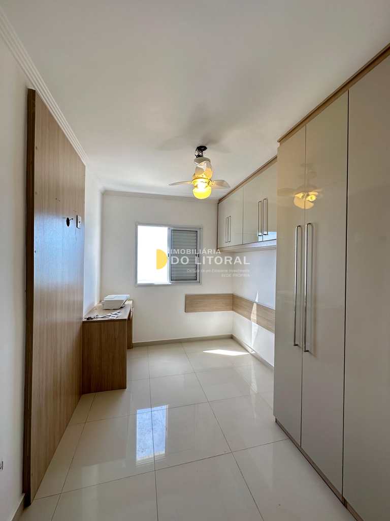 Apartamento em Praia Grande, no bairro Solemar