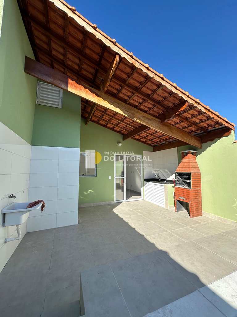 Casa em Mongaguá, no bairro Balneário Jussara