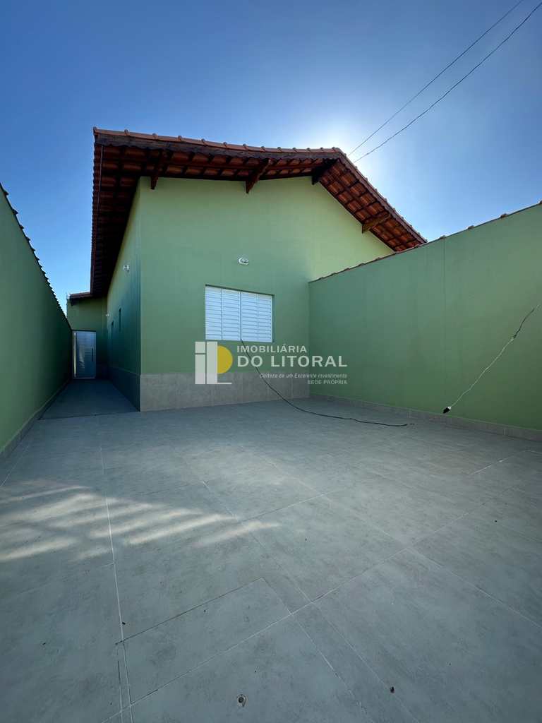 Casa em Mongaguá, no bairro Balneário Jussara
