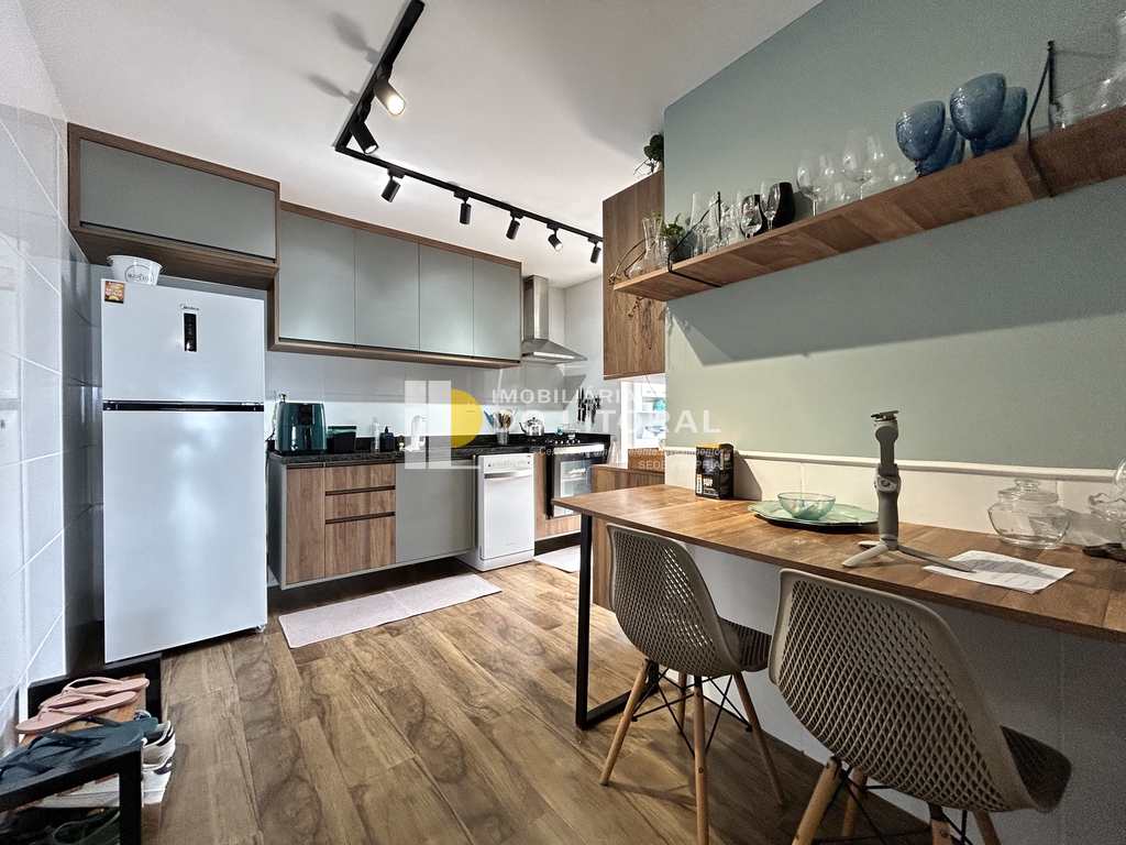 Apartamento em Mongaguá, no bairro Jardim Praia Grande