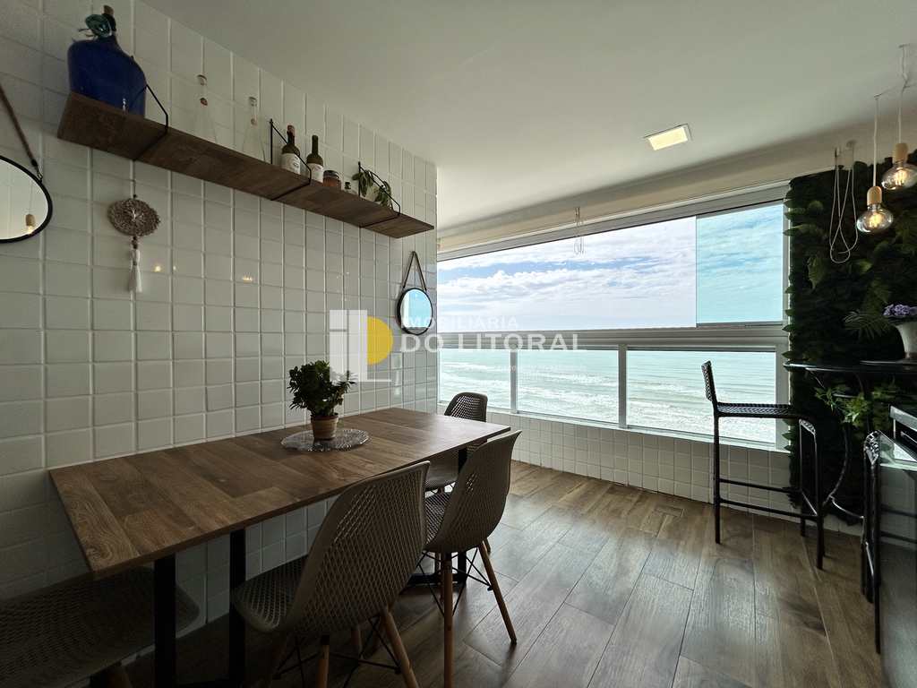 Apartamento em Mongaguá, no bairro Jardim Praia Grande
