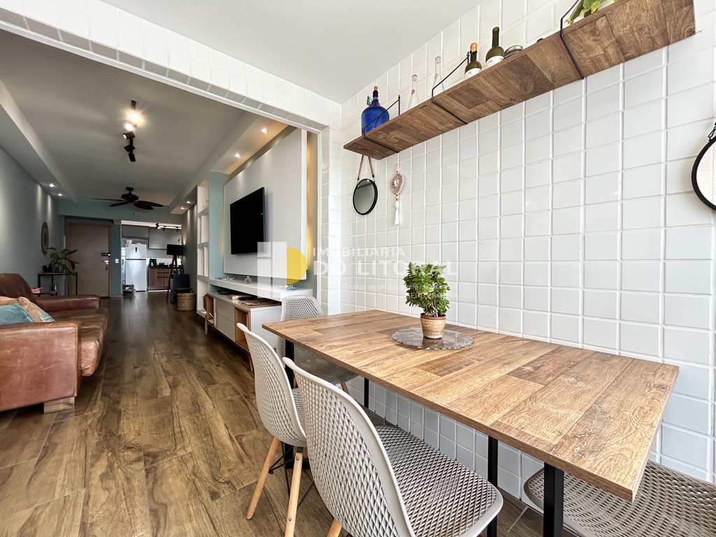 Apartamento em Mongaguá, no bairro Jardim Praia Grande