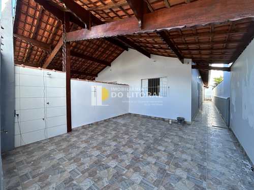 Casa, código 425022 em Mongaguá, bairro Flórida Mirim