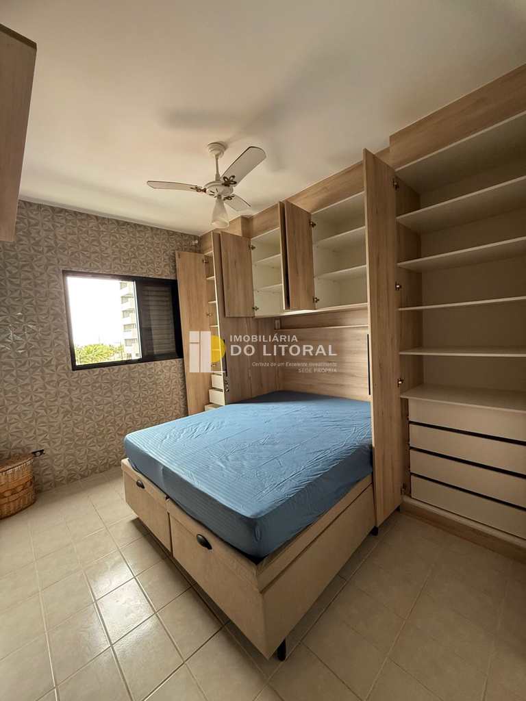 Apartamento em Praia Grande, no bairro Solemar
