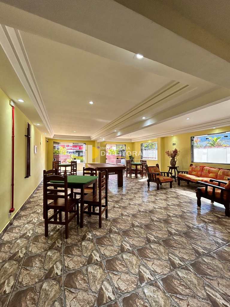 Apartamento em Mongaguá, no bairro Vila Vera Cruz