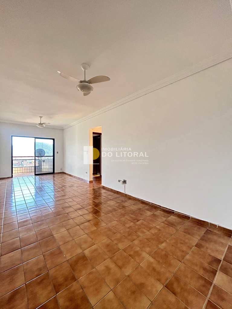 Apartamento em Mongaguá, no bairro Vila Vera Cruz