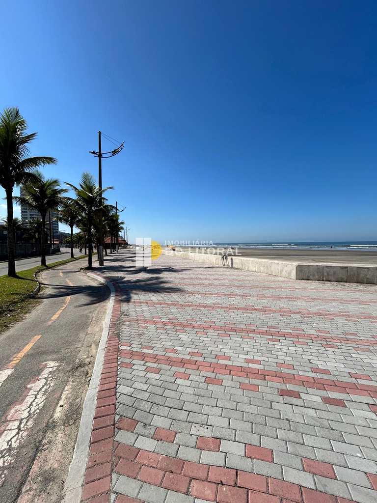 Apartamento em Mongaguá, no bairro Vila Vera Cruz