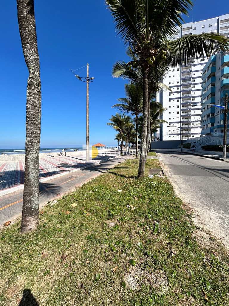 Apartamento em Mongaguá, no bairro Vila Vera Cruz