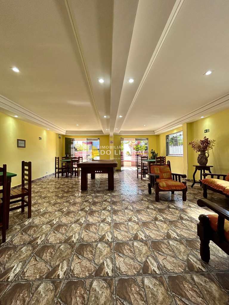 Apartamento em Mongaguá, no bairro Vila Vera Cruz