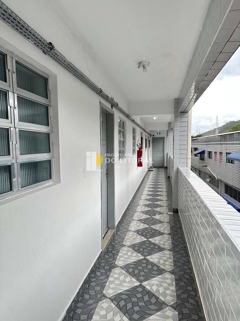 Apartamento em Mongaguá, no bairro Centro