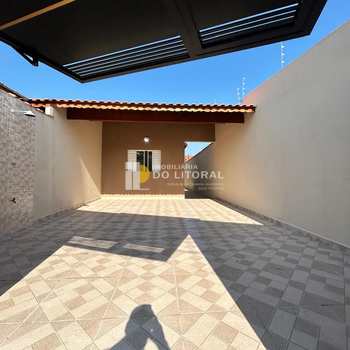 Casa em Mongaguá, bairro Balneário Jussara