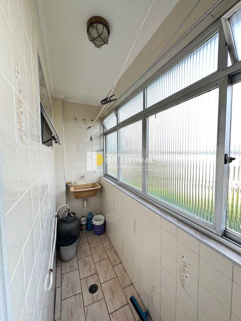 Apartamento em Mongaguá, no bairro Vila Atlântica