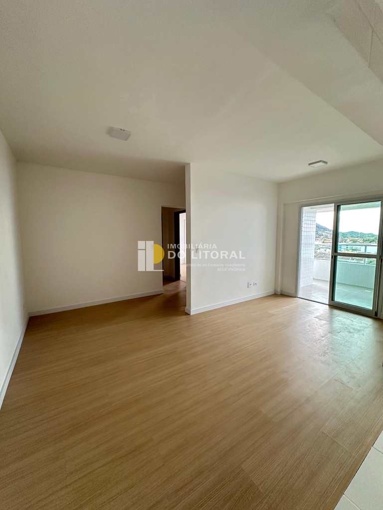 Apartamento em Mongaguá, no bairro Centro