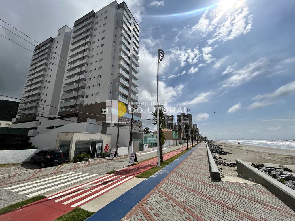 Apartamento em Mongaguá, no bairro Centro