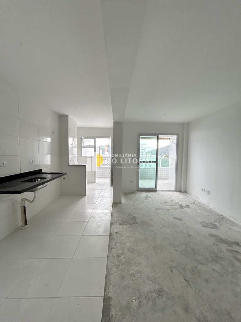 Apartamento em Mongaguá, no bairro Centro