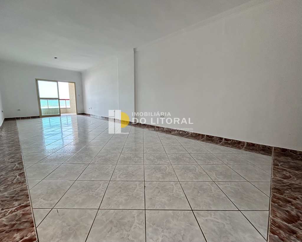 Apartamento em Mongaguá, no bairro Centro