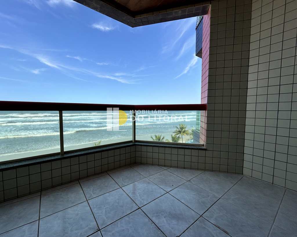 Apartamento em Mongaguá, no bairro Centro