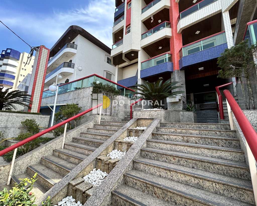 Apartamento em Mongaguá, no bairro Centro