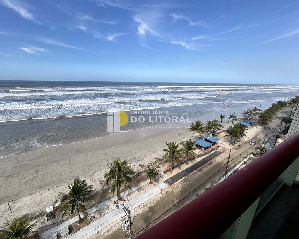 Apartamento em Mongaguá, no bairro Centro