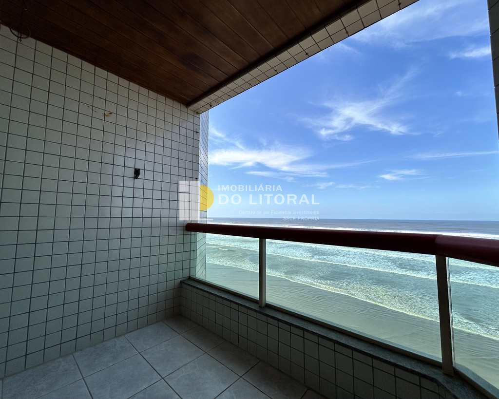 Apartamento em Mongaguá, no bairro Centro