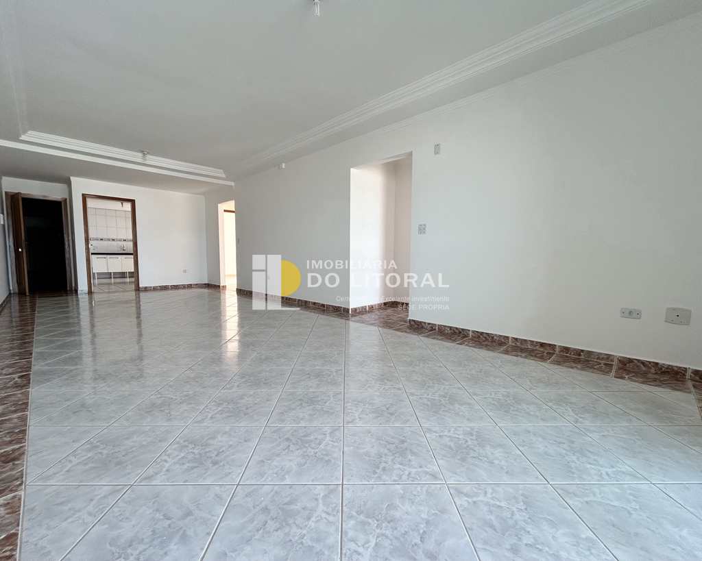 Apartamento em Mongaguá, no bairro Centro