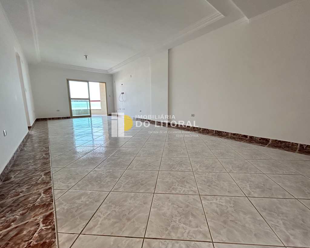 Apartamento em Mongaguá, no bairro Centro
