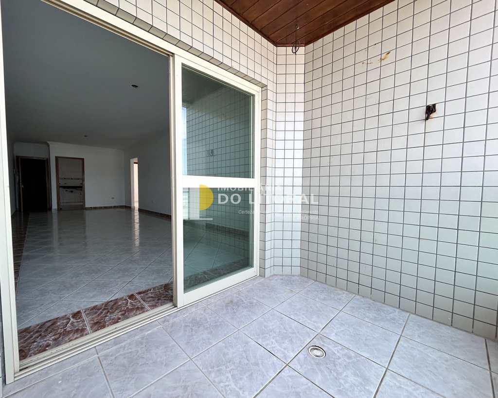 Apartamento em Mongaguá, no bairro Centro