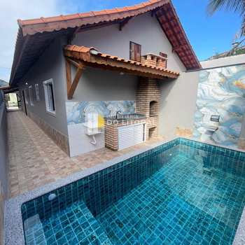 Casa em Mongaguá, bairro Balneário Jussara