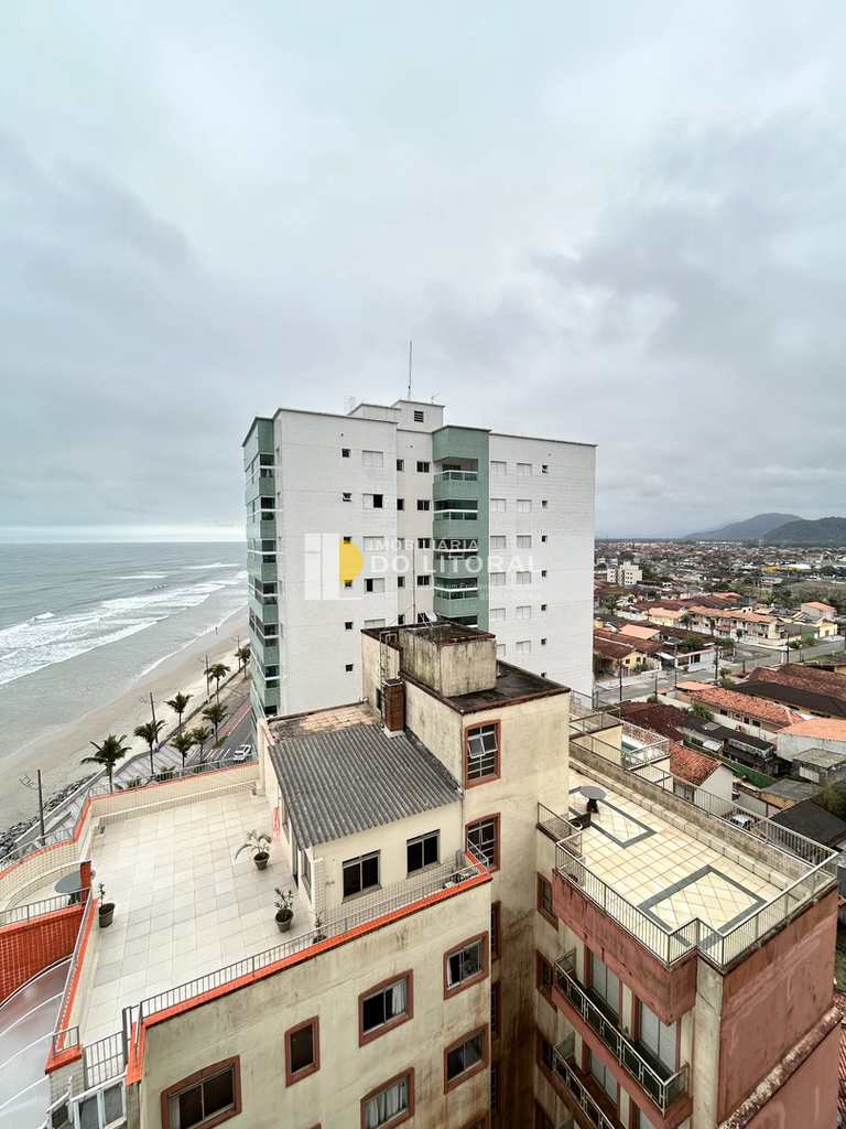 Apartamento em Mongaguá, no bairro Vila Atlântica