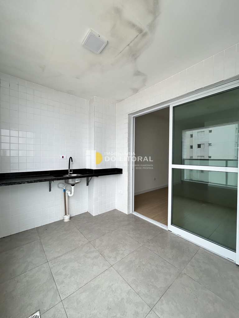 Apartamento em Mongaguá, no bairro Vila Atlântica