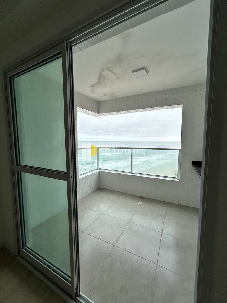 Apartamento em Mongaguá, no bairro Vila Atlântica