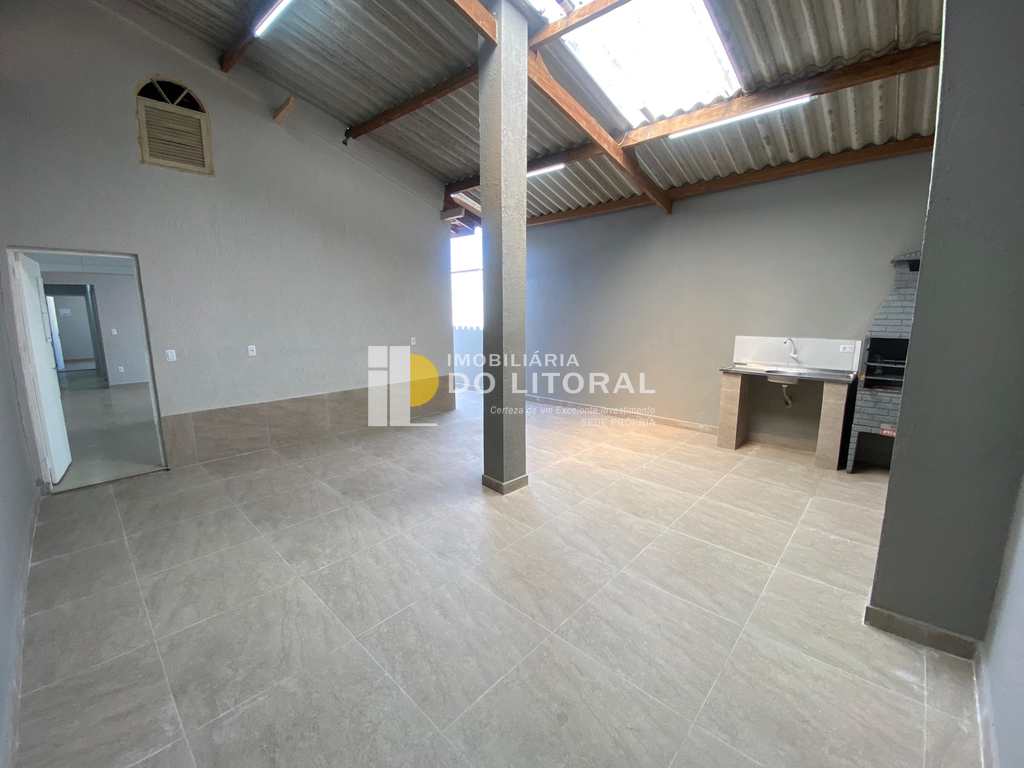 Casa em Mongaguá, no bairro Balneário Flórida Mirim