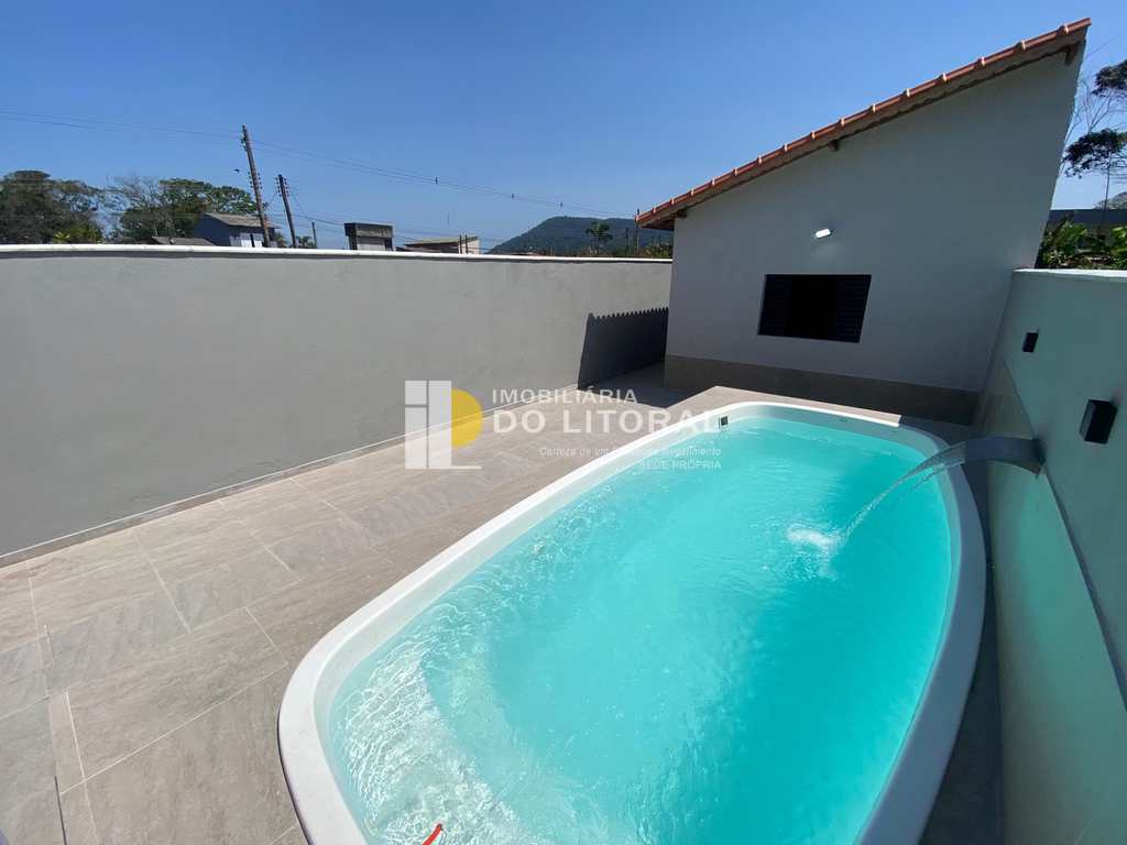 Casa em Mongaguá, no bairro Balneário Flórida Mirim