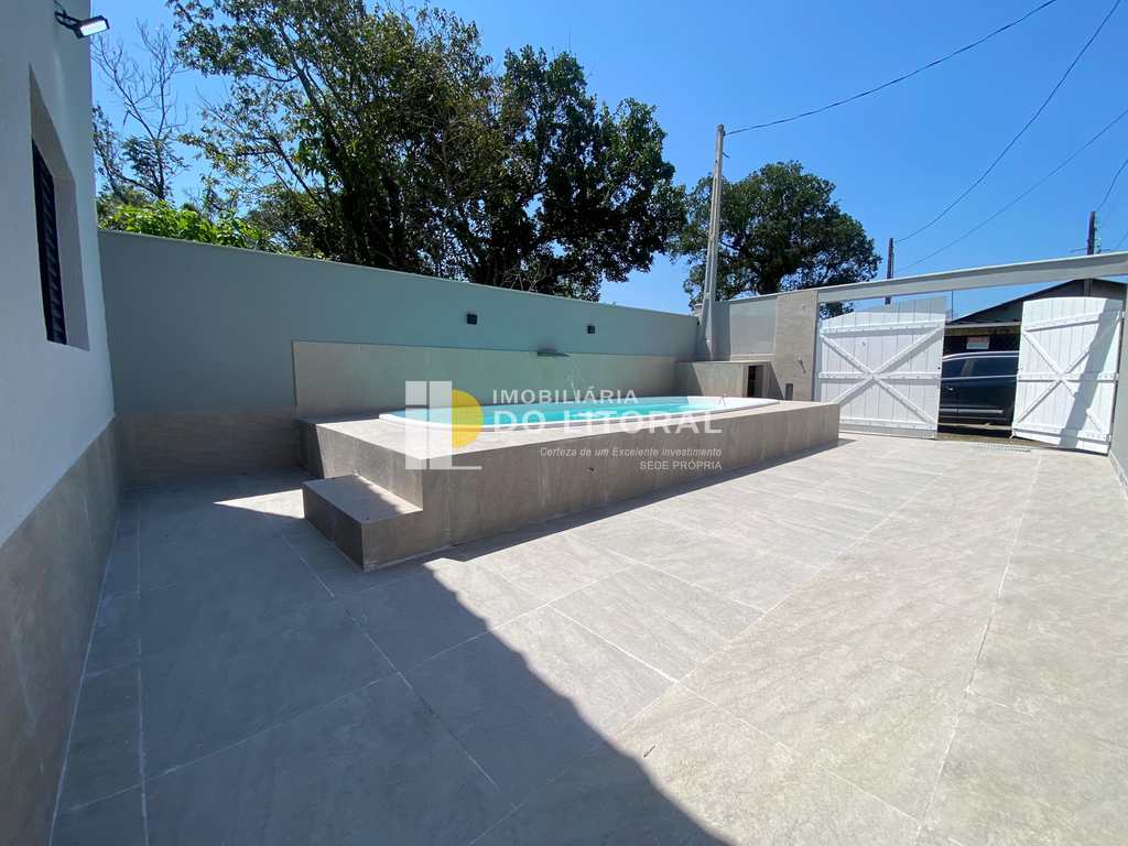 Casa em Mongaguá, no bairro Balneário Flórida Mirim