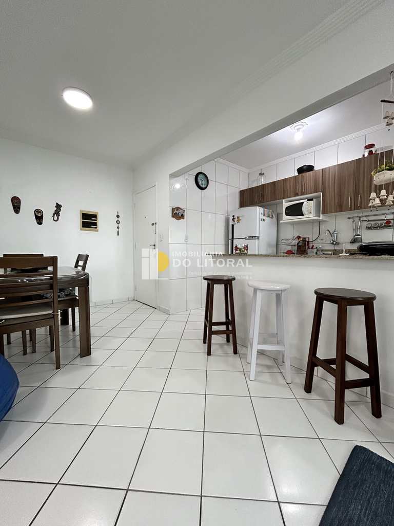 Apartamento em Mongaguá, no bairro Jardim Praia Grande