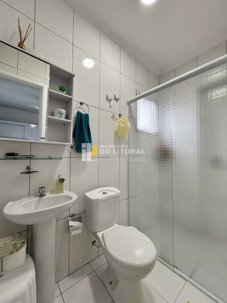 Apartamento em Mongaguá, no bairro Jardim Praia Grande