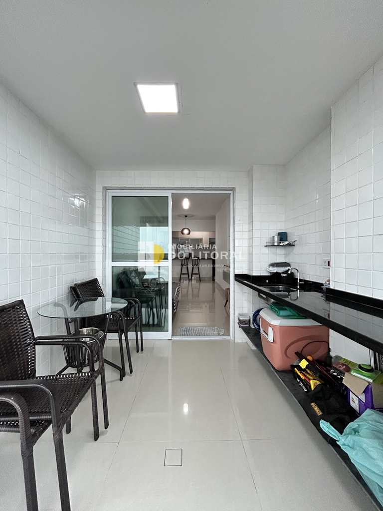 Apartamento em Mongaguá, no bairro Vila Atlântica