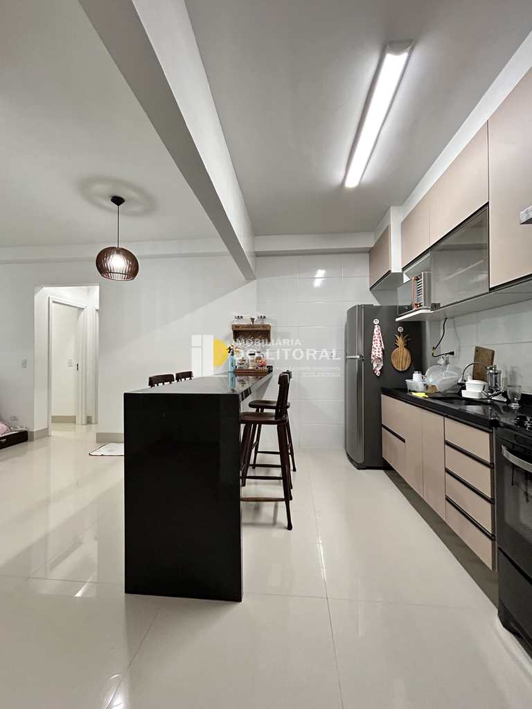 Apartamento em Mongaguá, no bairro Vila Atlântica