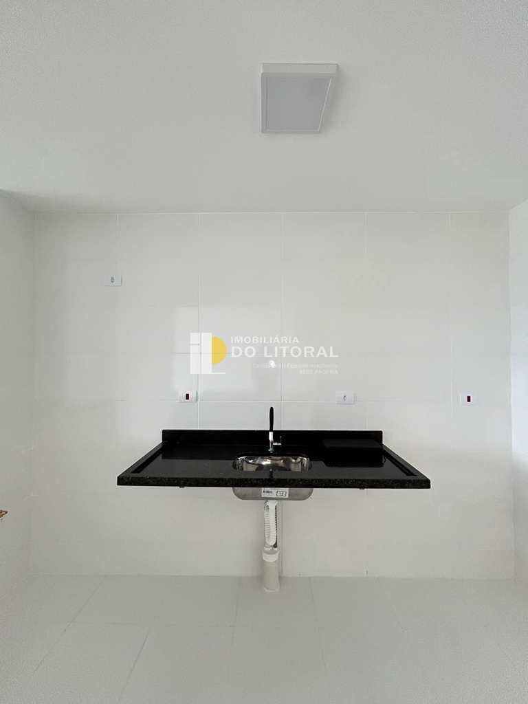 Apartamento em Mongaguá, no bairro Vila Atlântica