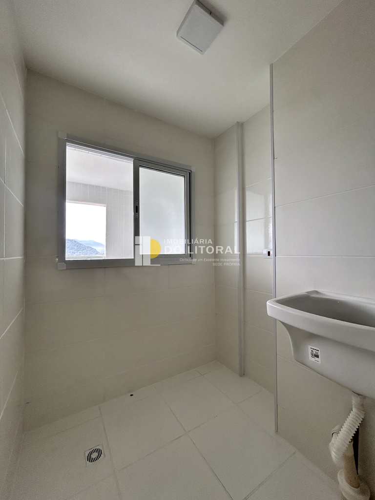 Apartamento em Mongaguá, no bairro Vila Atlântica