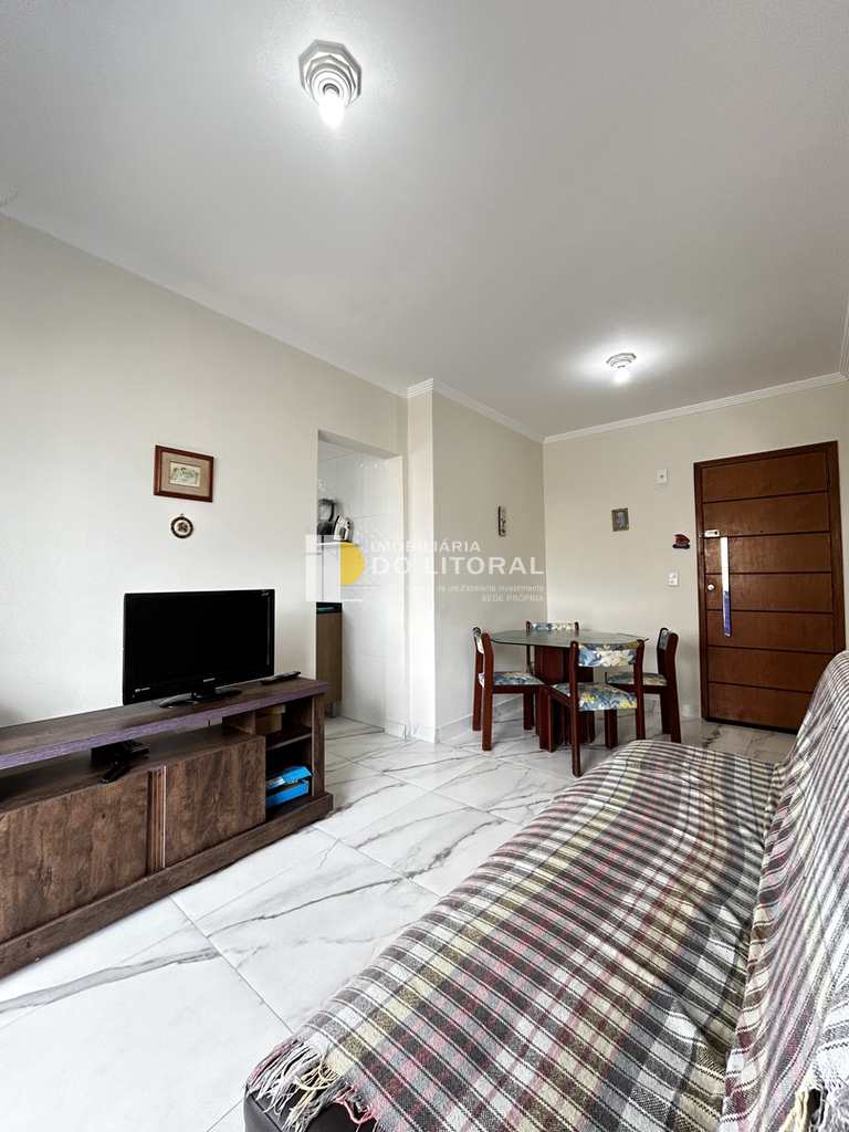 Apartamento em Mongaguá, no bairro Jardim Marina