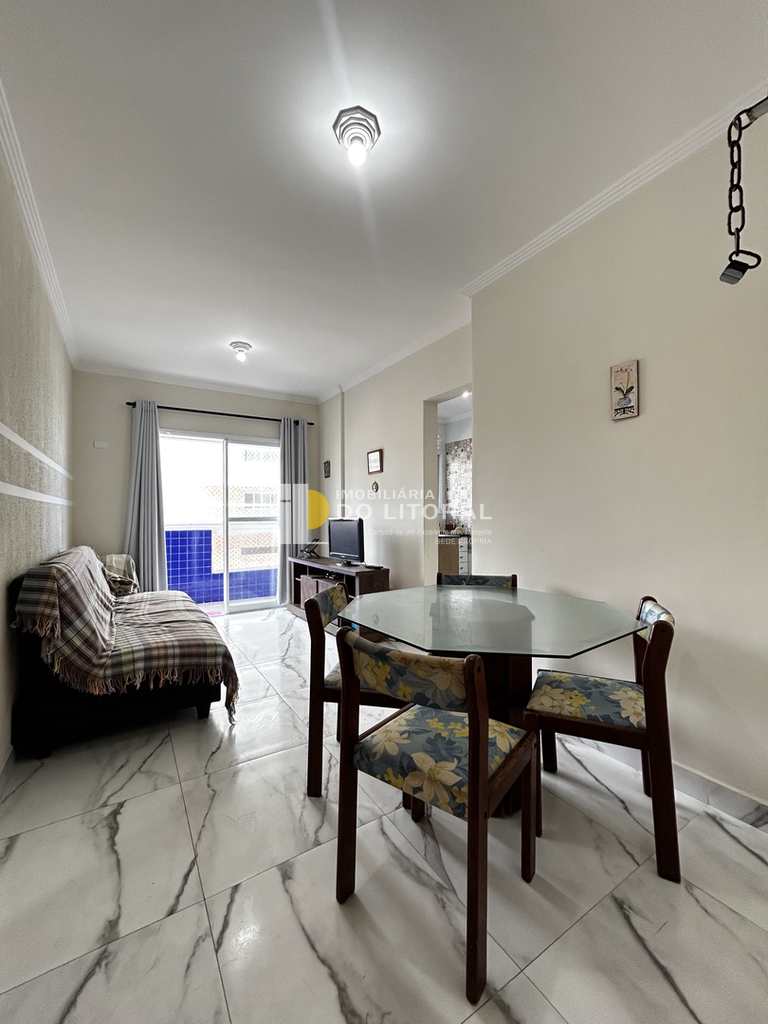 Apartamento em Mongaguá, no bairro Jardim Marina