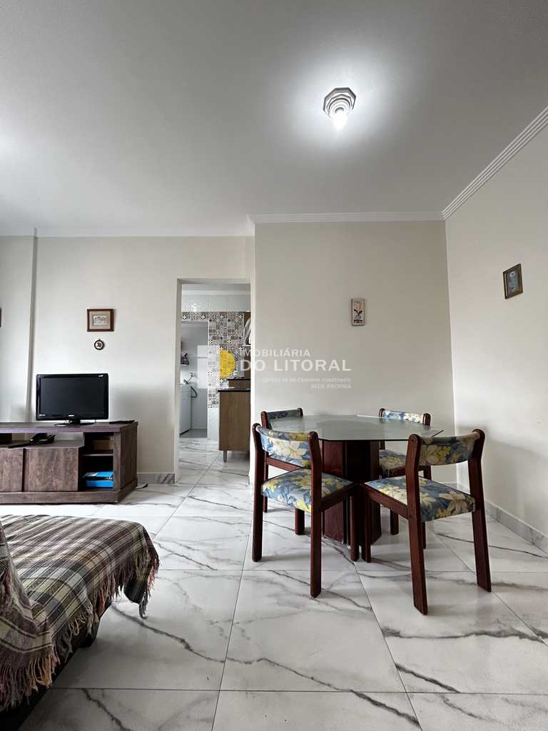 Apartamento em Mongaguá, no bairro Jardim Marina