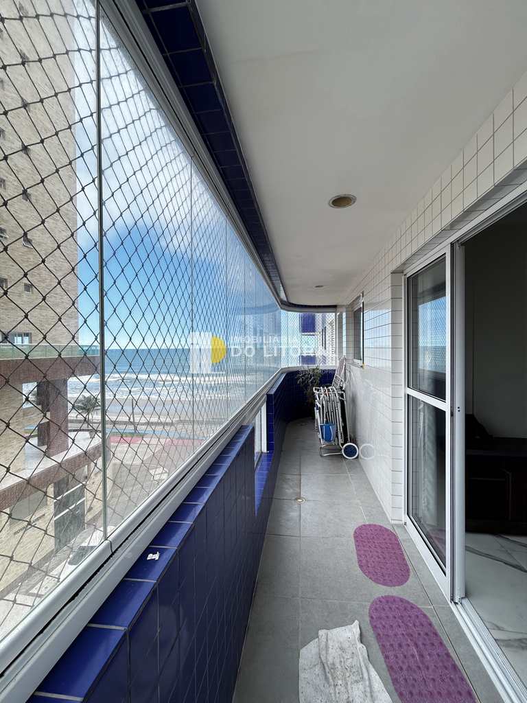 Apartamento em Mongaguá, no bairro Jardim Marina